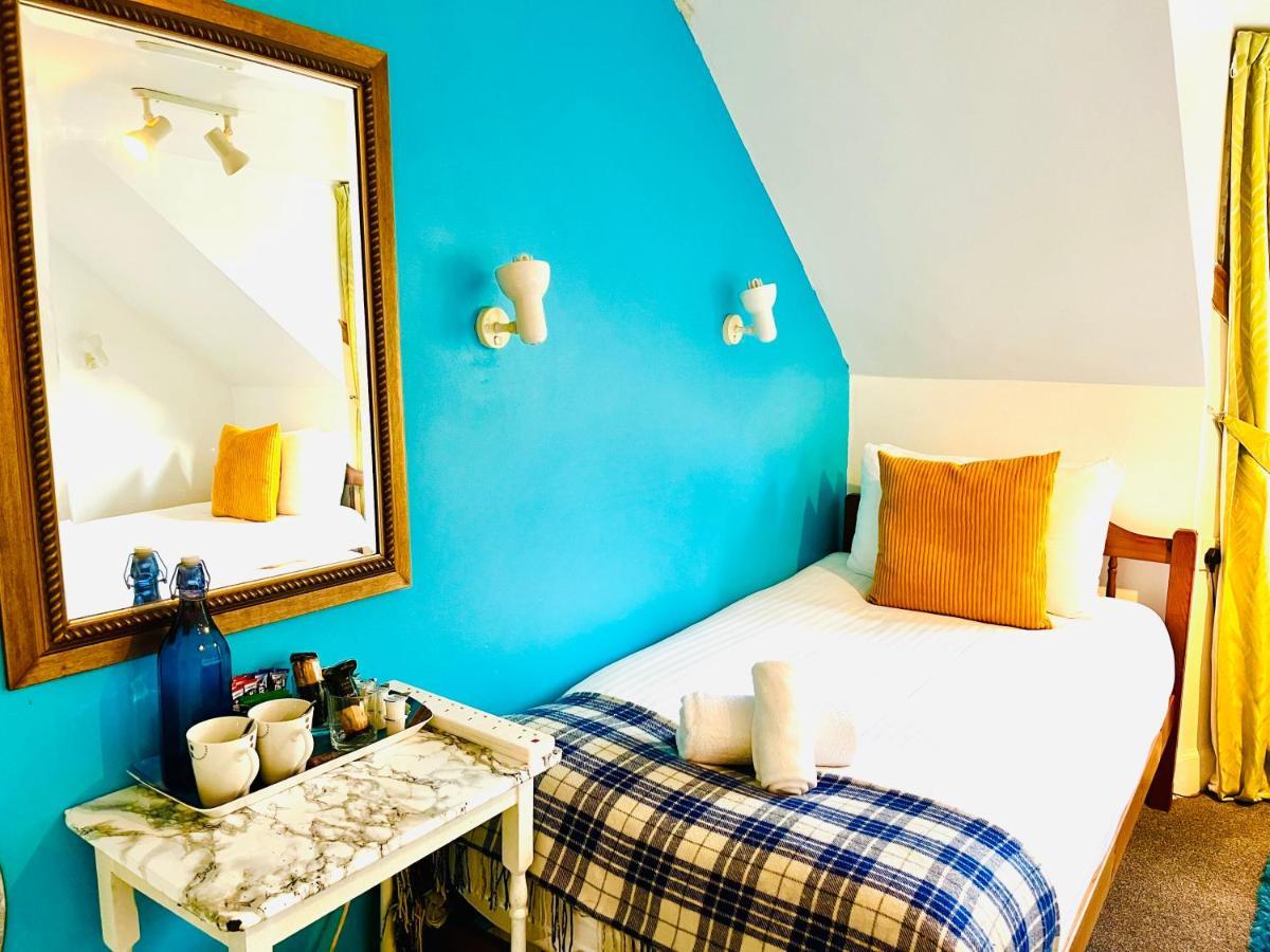 Rowantreebank Bed And Breakfast Arrochar Dış mekan fotoğraf