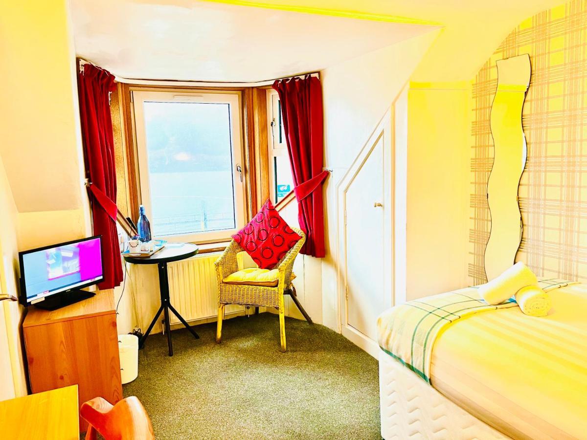 Rowantreebank Bed And Breakfast Arrochar Dış mekan fotoğraf