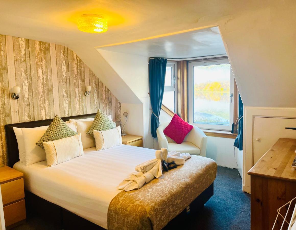 Rowantreebank Bed And Breakfast Arrochar Dış mekan fotoğraf