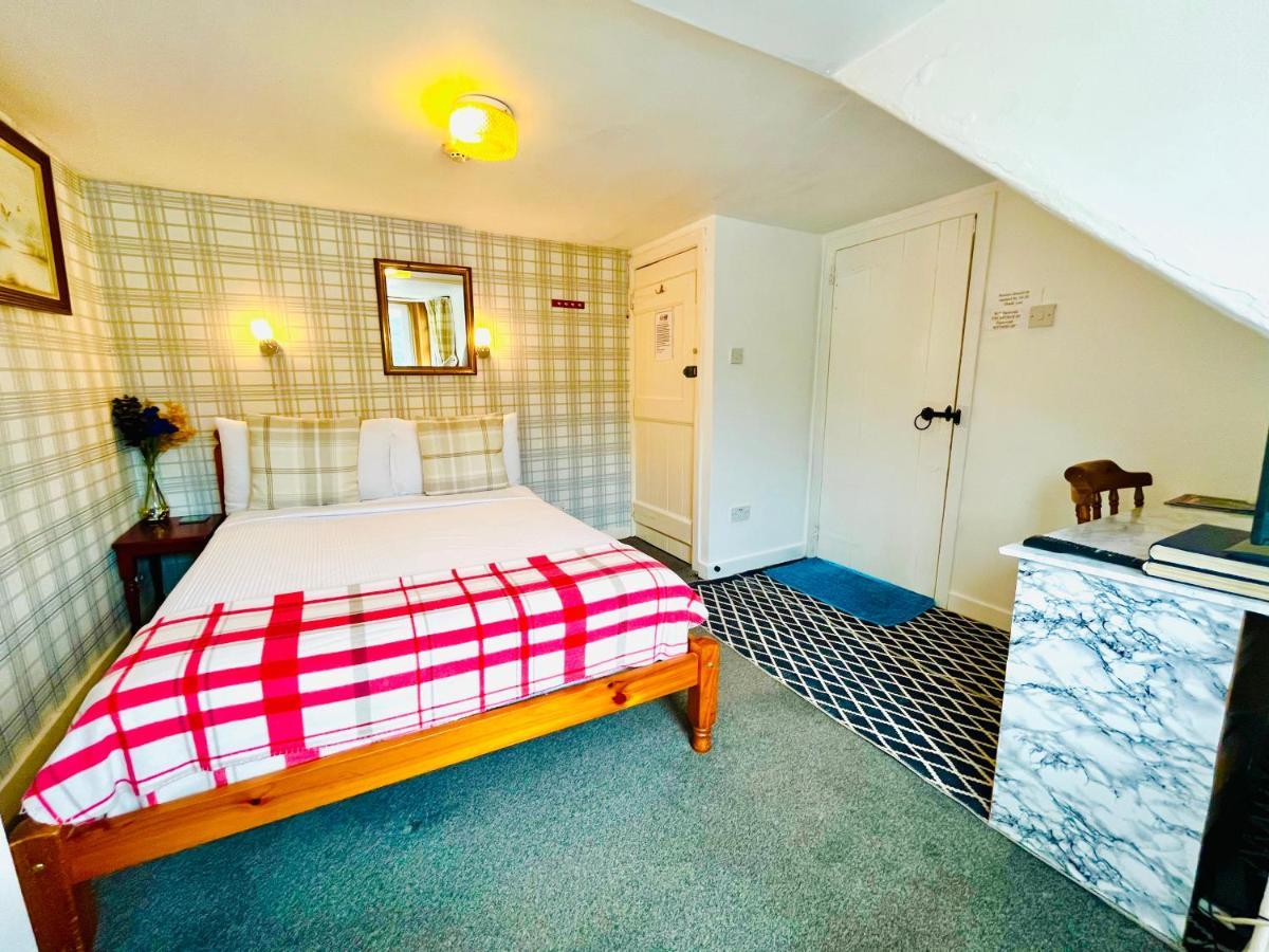 Rowantreebank Bed And Breakfast Arrochar Dış mekan fotoğraf