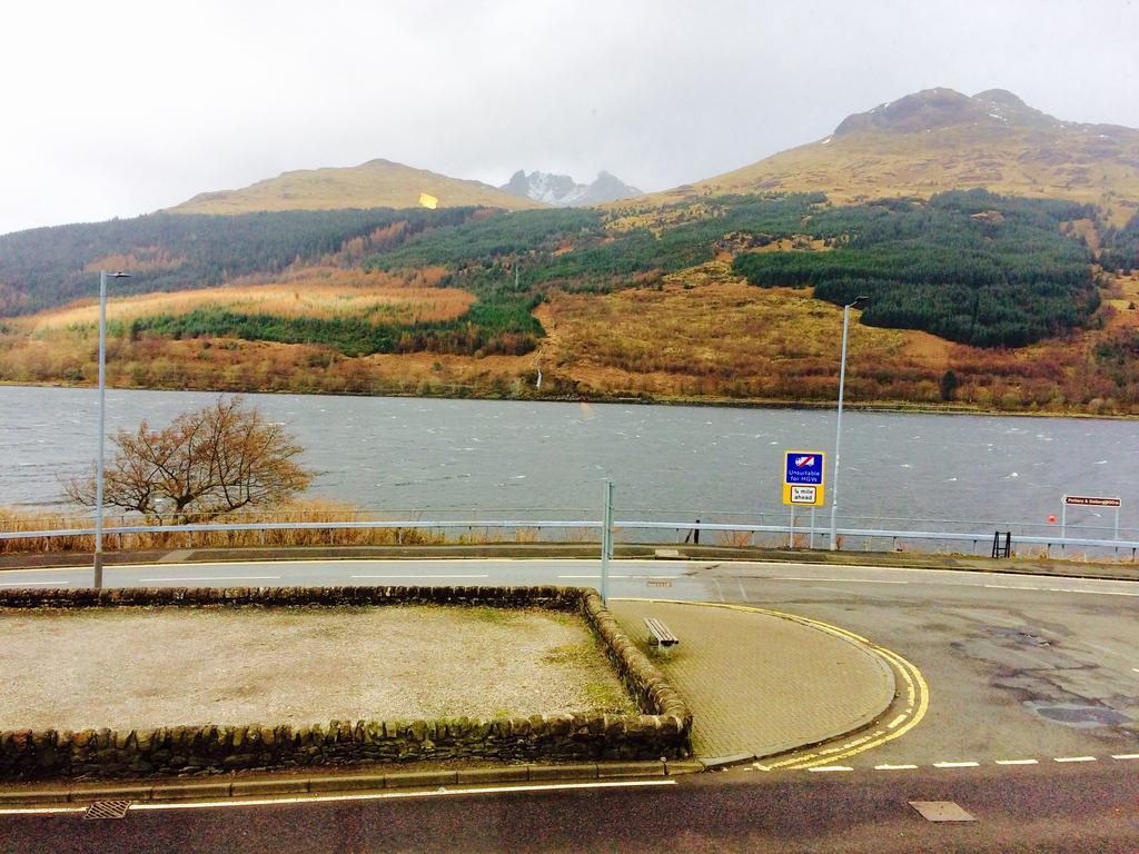 Rowantreebank Bed And Breakfast Arrochar Dış mekan fotoğraf